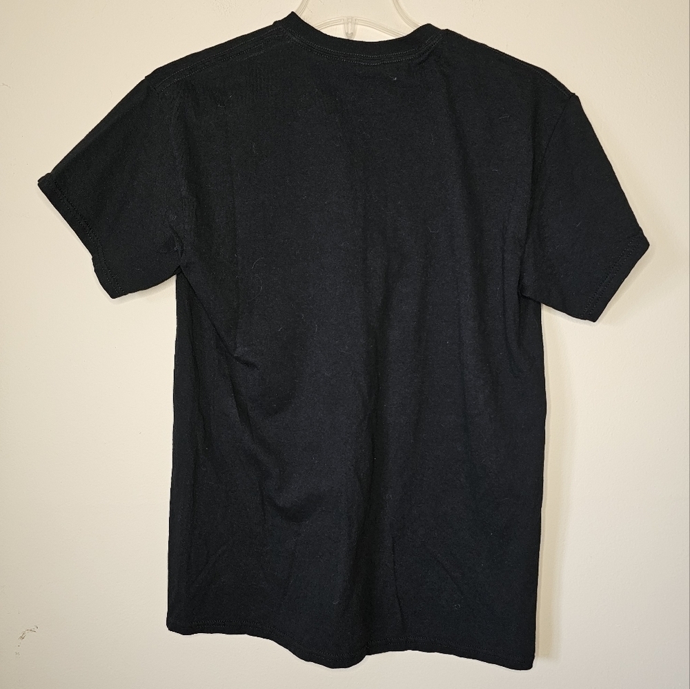 Gildan Truck Full of Luck Graphic Tee Size Medium - Picture 5 of 6